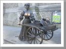 Molly Malone Statue