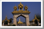 Eingang That Luang, Vientiane