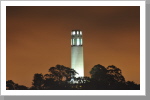 Coit Tower bei Nacht